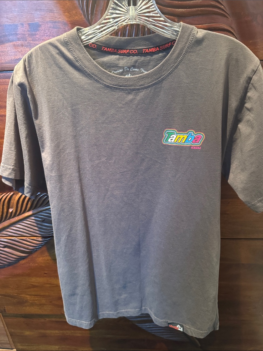 Tamba Logo Chest Graphic T‑Shirt in Charcoal Gray